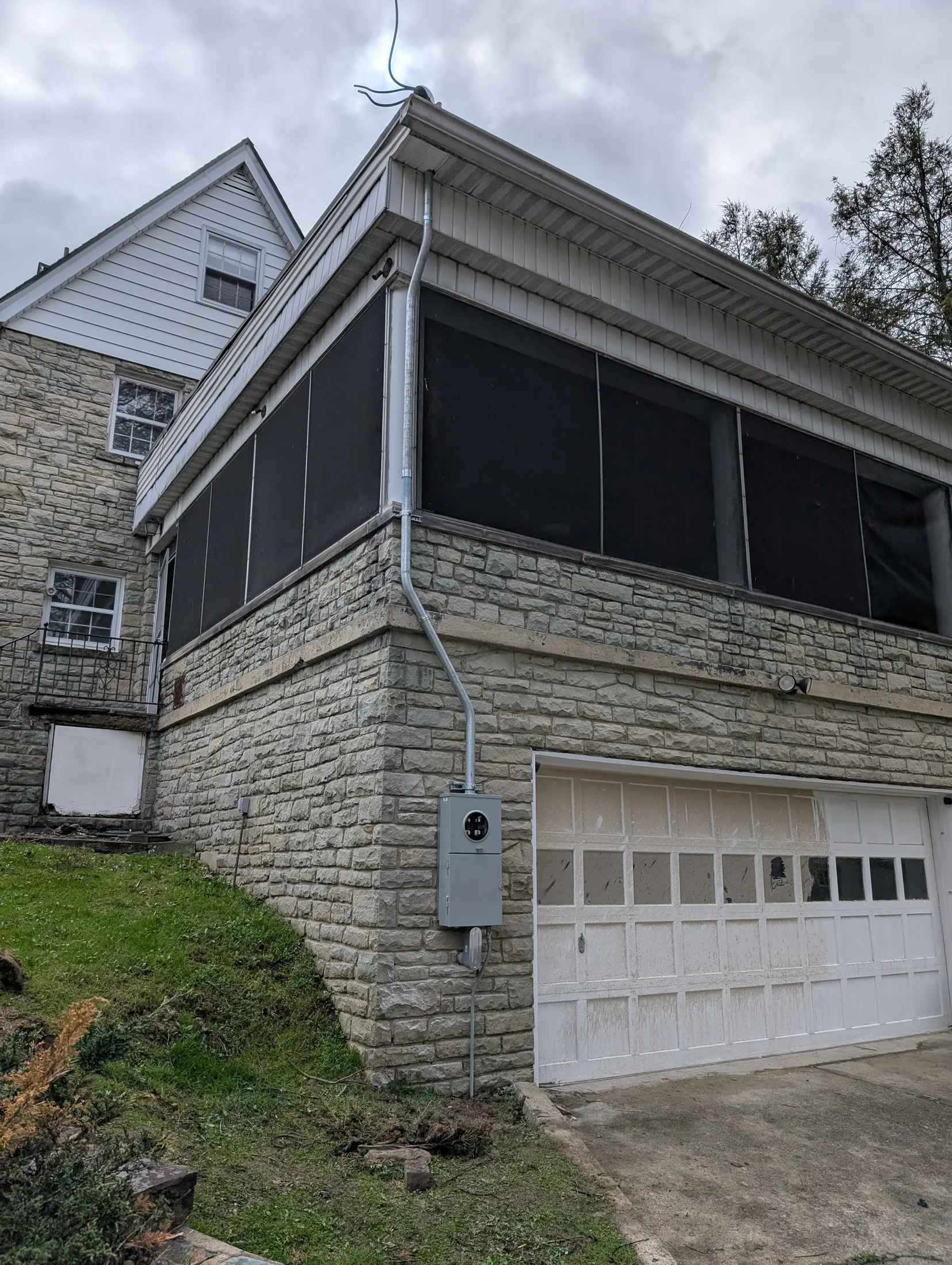 Exterior electrical meter and service installation by State of the Arc Electric
