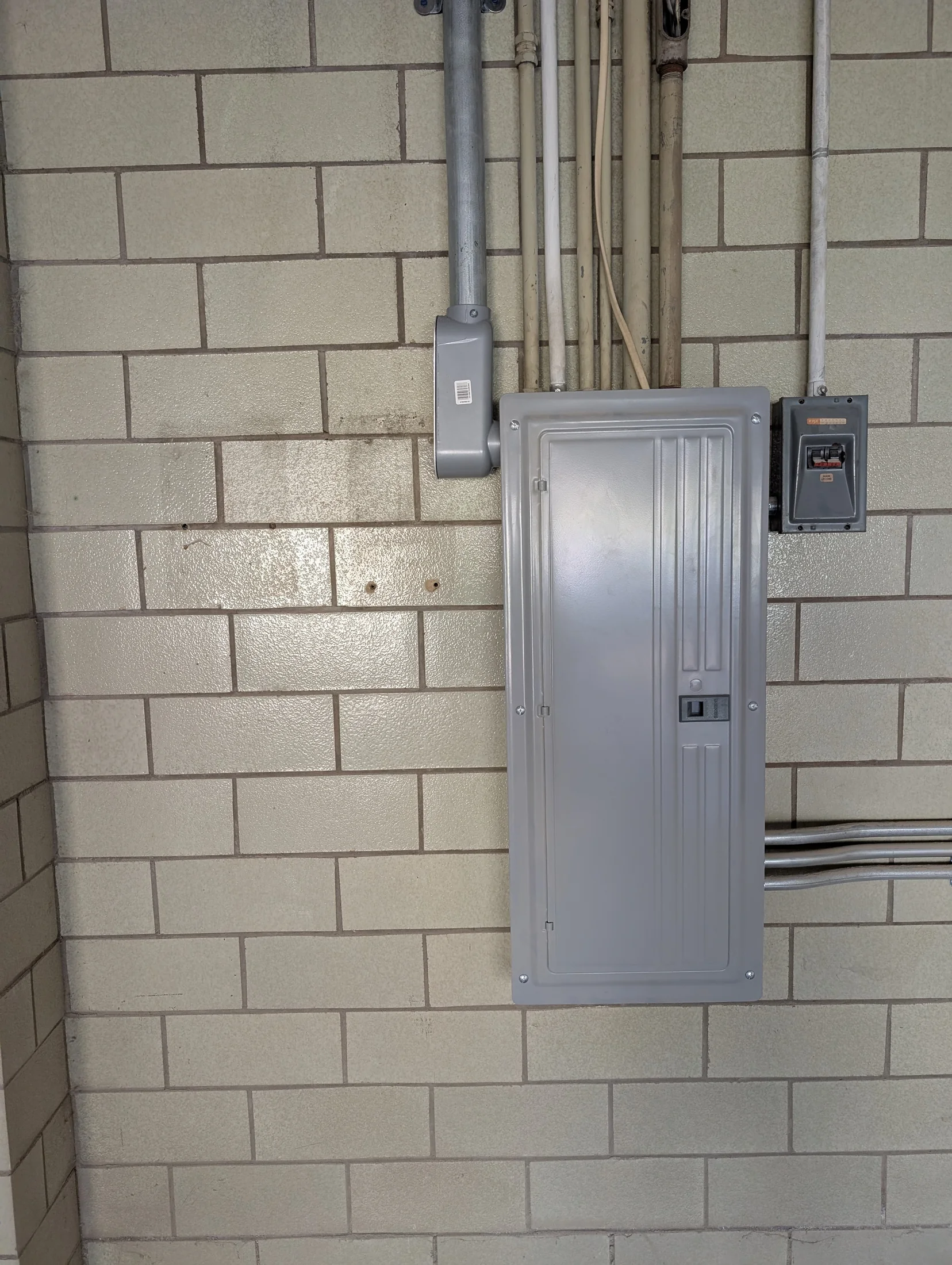 Electrical panel and disconnect installation by State of the Arc Electric